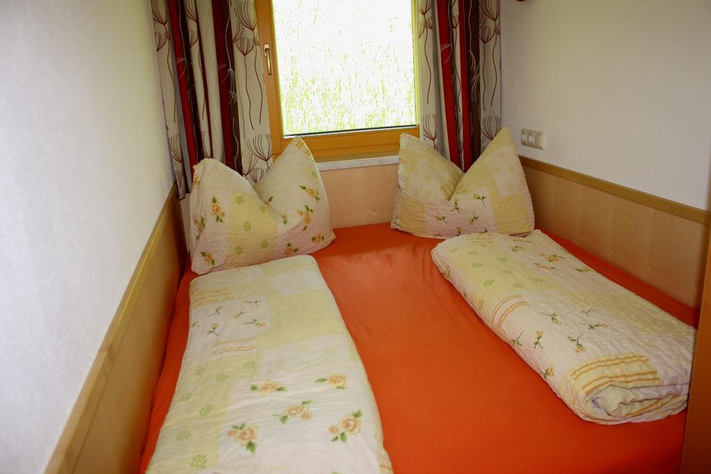 Ferienwohnung Saalbach Fieberbrunn Zimmer foto